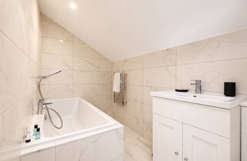 Barnard Castle Apartment | Central 2Bed with Easy Access to Local Attractions