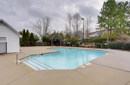 Greensboro House | Central and Spacious Townhome in Greensboro!