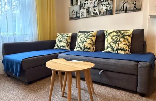 Bristol Old City Apartment | Central Located One Bedroom Apt