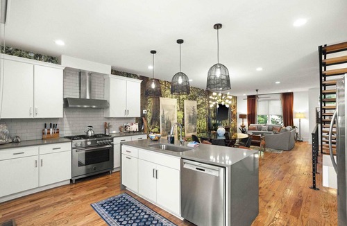 Eighth Avenue House | Central to 12 South, Gulch, Broadway | 4.5 Baths