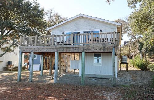 Colington Harbour House | CH235- Soundview
