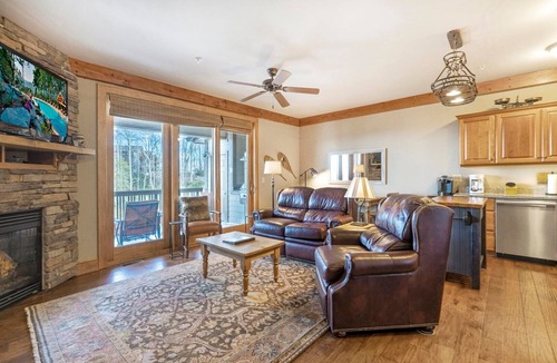 Boone Condo | Chalakee Lodge CI-2- Gated Resort, Indoor/Outdoor Pools, Resort Hot Tub, Fitness, Gas Log Firepla.