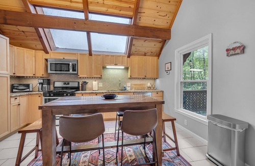 Charter Hills Ski Chalet | Chalet <1 mile from Beech ski resort with large back yard and spring feed creek