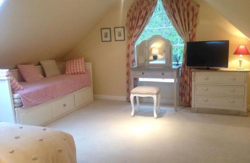 Andover House | Chalkcroft Lodge