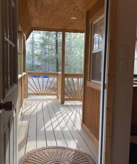 Marion House | Charming 1 BR Compact Cabin