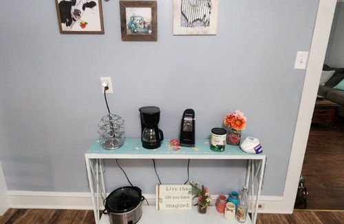 Kannapolis House | Charming 2-bedroom house with WiFi, AC in wonderful Kannapolis