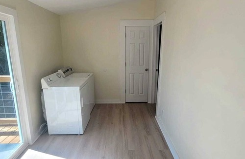 Kings Mountain House | Charming 3-bedroom house with WiFi and AC in Kings Mountain!
