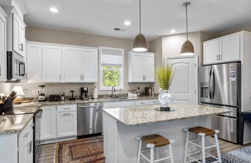 Morehead City House | Charming 3-bedroom/2.5 bath townhome, sleeps 6! Beau Coast Community - New 2022