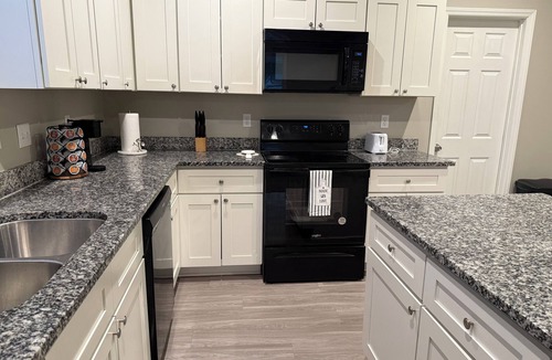 Paw Creek House | Charming 3-bedroom house in Clt