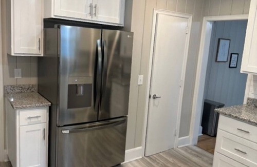 Lumberton House | Charming 3-bedroom house with WiFi and AC in Lumberton
