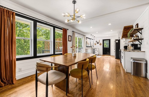 Canton House | Charming 3-Bedroom Home - Power, Water, Fast WiFi, Firepit, Grill - 25m to AVL