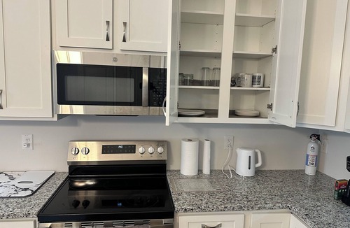 Kenly House | Charming 3-bedroom house with King Bed in delightful Kenly