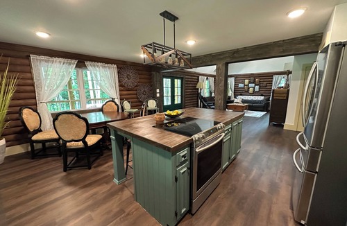 Joelton Cabin | Charming 3-bedroom cabin with AC, WiFi in delightful Ashland City