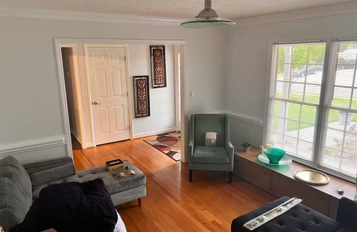 Pine Forest House | Charming 3-bedroom house with WiFi, AC in welcoming Fayetteville