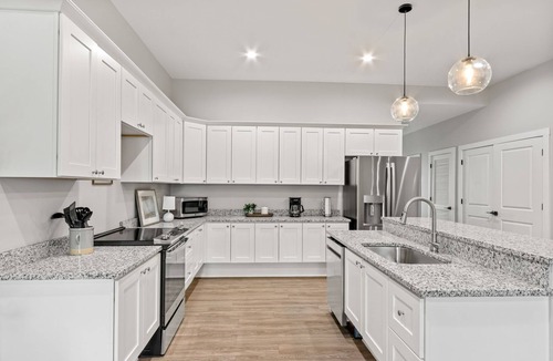 Madison Villa | Charming 3-bedroom Villa with garage in Madison-sleeps 10