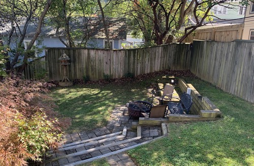 East End - Valley Street House | Charming 3 BR House in Downtown