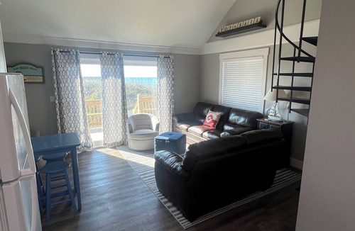 McCutcheon Field House | Charming 3-bedroom townhome Oceanfront and next to Pier in North Topsail Beach