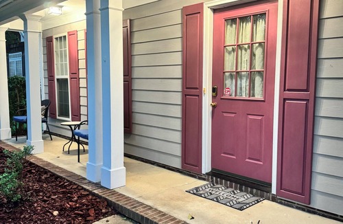 Durham House | Charming 4-bedroom house with AC and WiFi in lovely Durham near RTP/Chapel Hill