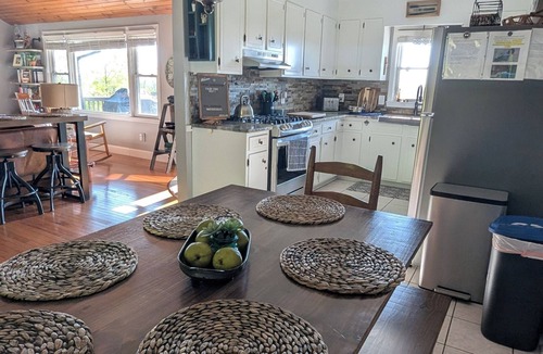 Blowing Rock Cabin | Charming 5-bedroom cabin with amazing views, WiFi and game room in Blowing Rock