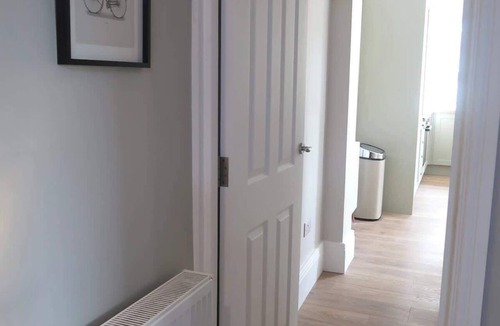 Donaghadee Apartment | Charming Coastal Stay – Donaghadee Town Centre