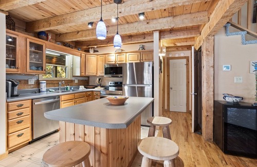 Seven Devils Cabin | Charming Cabin in Seven Devils