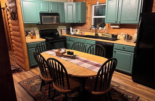 Bostic Cabin | Charming Cabin with Incredible Mountain Views