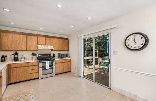 Chantilly House | Charming Chantilly, Hip Location near Plaza Midwood & Midtown! Very Walkable!