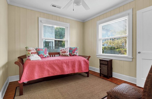South Harbor Island House | Charming Coastal Retreat with Stunning Banks Channel Views – Pet Friendly!
