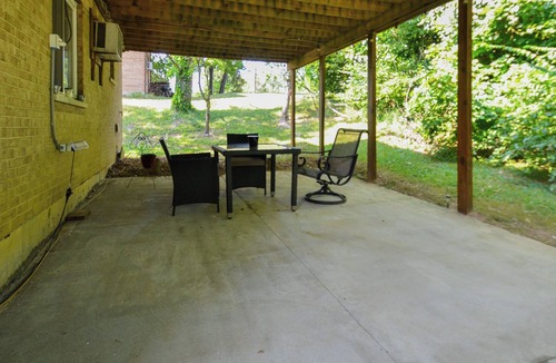 Elsmere Apartment | Charming first floor 2-bedroom apartment. All private with patio.