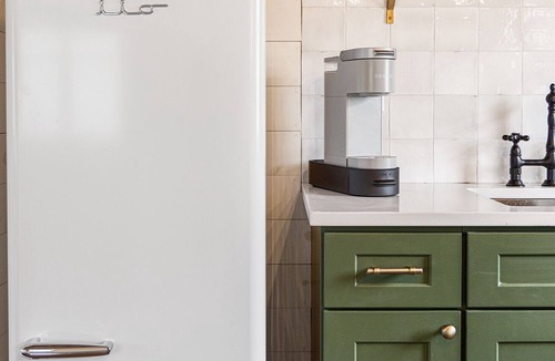 NoDa Cottage | Charming NoDa Cottage - Walk to Everything!