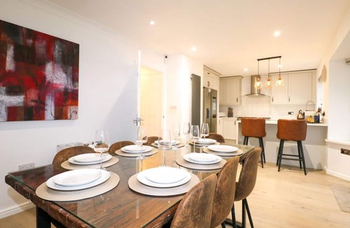 Boxgrove House | Charming Number 5 in Tangmere