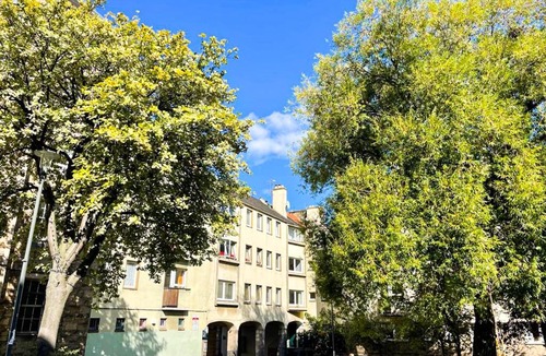 Old Town Apartment | Charming Old Town 2 Bed Apt, 2mins from Royal Mile