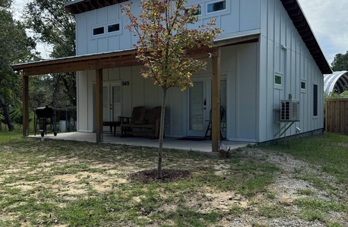 Hampstead Cottage | Charming, private, quiet and family-friendly Cottage in Hampstead NC