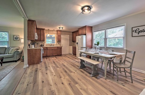 Browns Summit House | Charming Retreat on 5 Acres w/Deck & Grill!