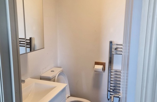 Moseley Apartment | Charming studio close to Moseley village and Birmingham centre