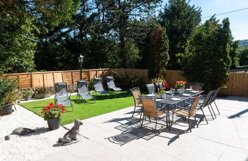 Shanklin House | Charming Victorian Cottage In Shanklin Old Village & Dog Friendly