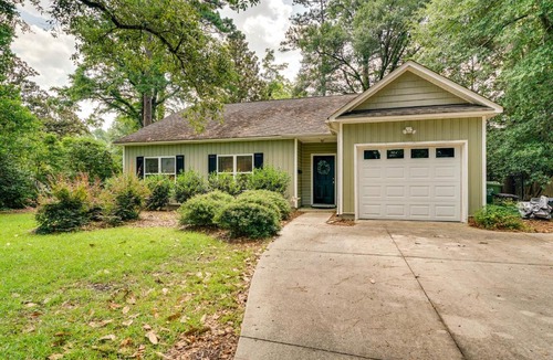 Wilmington House | Charming Wilmington Home w/Patio ~ 7 Mi to Beach!