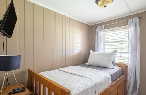 Denton House | Cheerful Wooded Retreat: 2BD/1BA | Denton