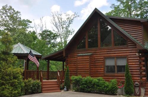 Qualla House | Cherokee Ridge Retreat