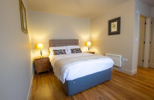 Rochford Hotel | Cherry Tree