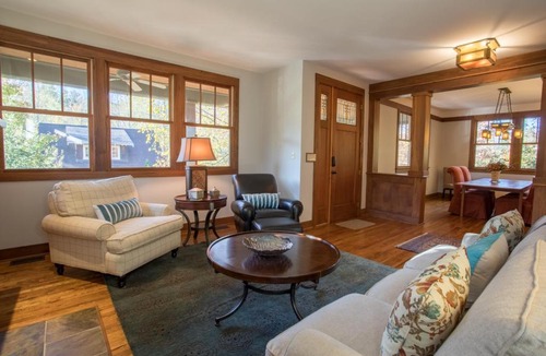 Cheshire House | Cheshire Villa