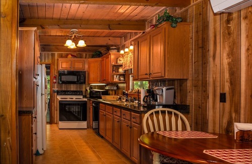 Brevard House | Chestnut Ridge A-Frame with private screened porch, hiking trails, lakes to enjoy!