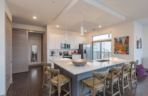 Melrose Apartment | Chic 2BR Condo w/Open Living Space | Sleeps 4!