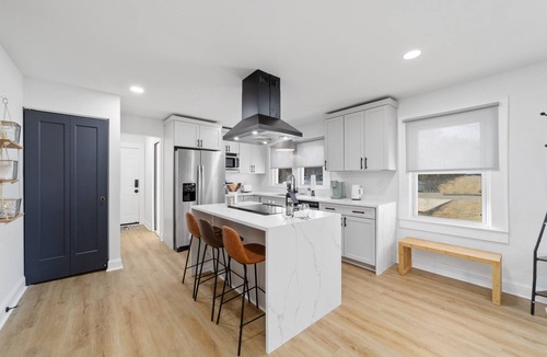 Gastonia House | Chic and cozy home near the hospital: 3 comfy rooms, TVs, stylish amenities.