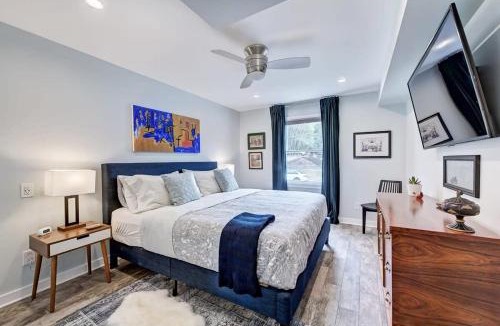 Cherry House | Chic and Relaxing 1BR in the Heart of Myers Park