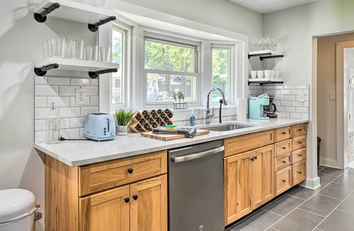 Plaza Midwood House | Chic Charlotte Retreat < 3 Miles to Downtown!