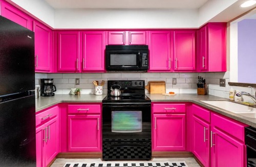 North Capitol Apartment | Chic Nashville Retreat, River Views and VIP Vibes