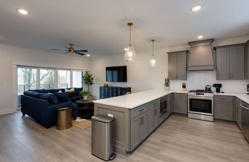 East Nashville Villa | Chic & Spacious Escape | East Nashville Stunner