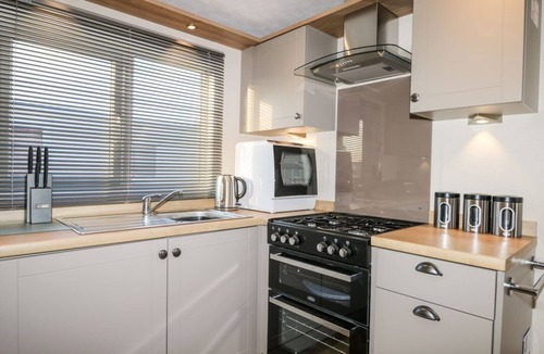 Chichester Cabin | Chichester Lakeside Holiday Park, Chichester