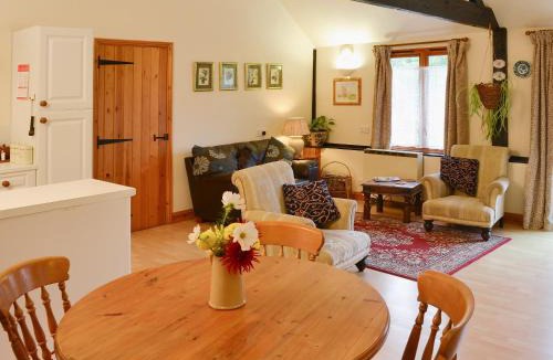 Surlingham House | Church Barn Studio